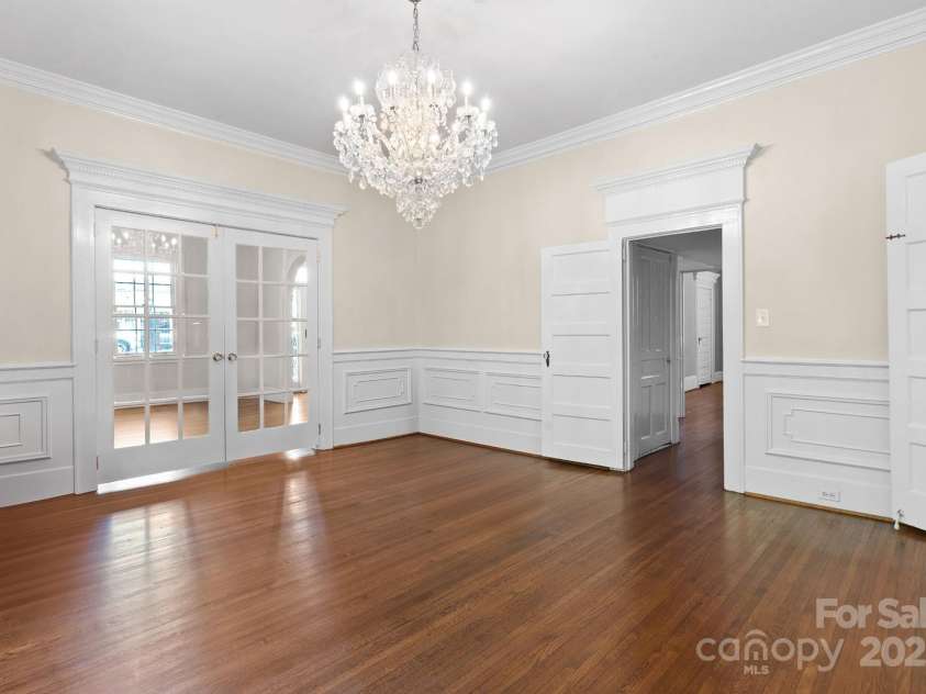 127 Main Street, Belmont, NC 28012.  MLS# CAR4296421, YatesRealty ID 253. 