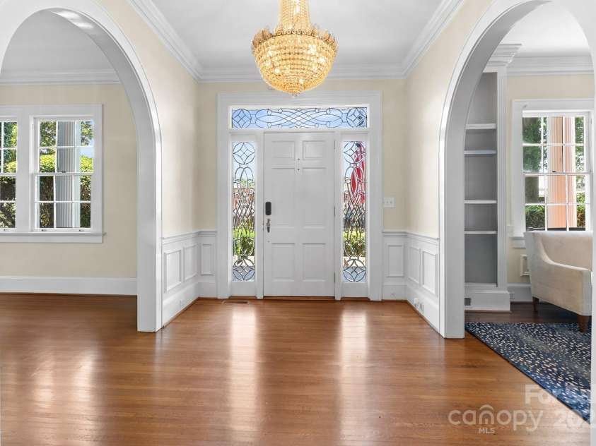 127 Main Street, Belmont, NC 28012.  MLS# CAR4296421, YatesRealty ID 253. 