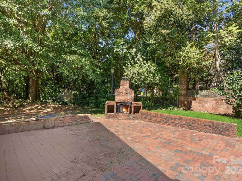 127 Main Street, Belmont, NC 28012.  MLS# CAR4296421, YatesRealty ID 253. 