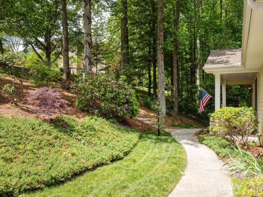 113 CHANCERY Court, Flat Rock, NC 28731.  MLS# CAR4380849, YatesRealty ID 2530. 