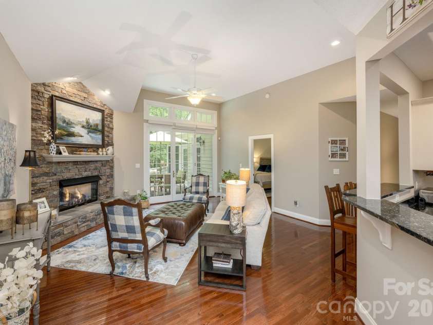 113 CHANCERY Court, Flat Rock, NC 28731.  MLS# CAR4380849, YatesRealty ID 2530. 