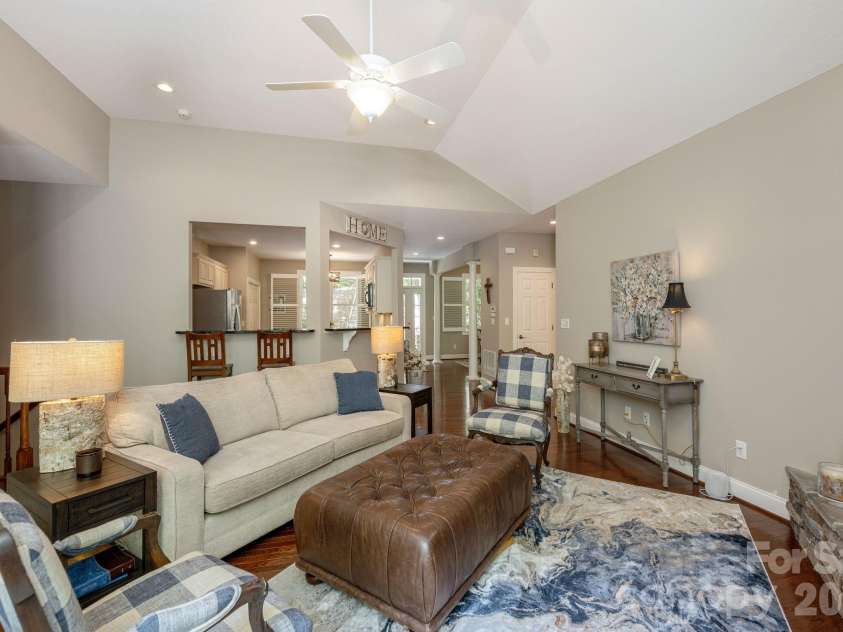 113 CHANCERY Court, Flat Rock, NC 28731.  MLS# CAR4380849, YatesRealty ID 2530. 