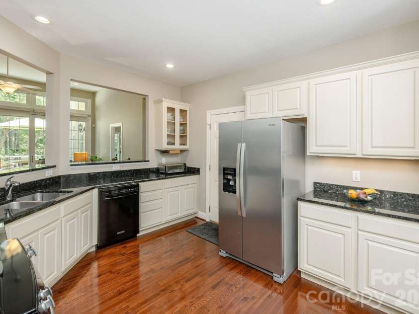 113 CHANCERY Court, Flat Rock, NC 28731.  MLS# CAR4380849, YatesRealty ID 2530. 