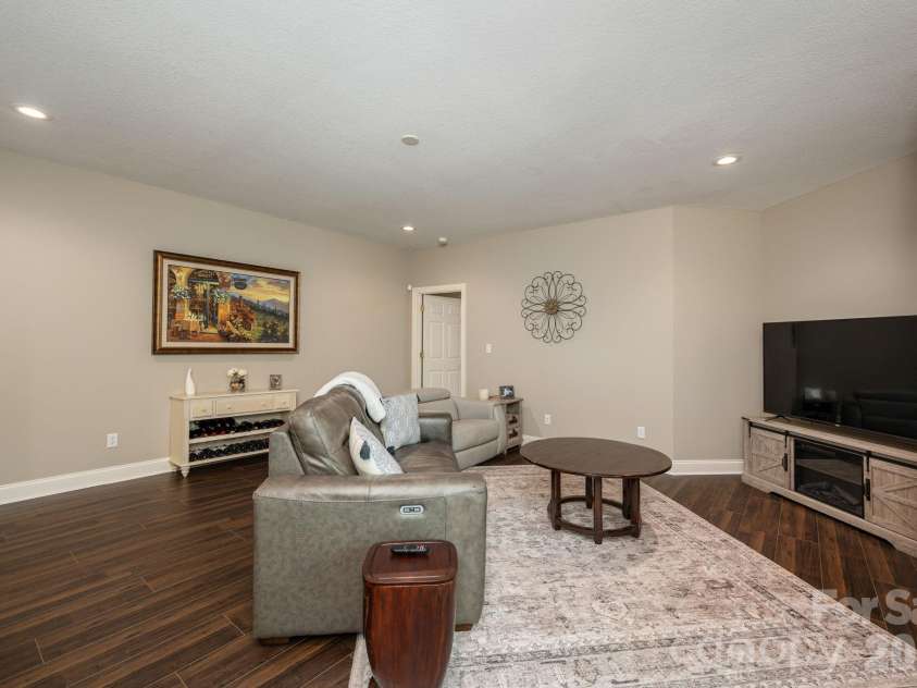 113 CHANCERY Court, Flat Rock, NC 28731.  MLS# CAR4380849, YatesRealty ID 2530. 