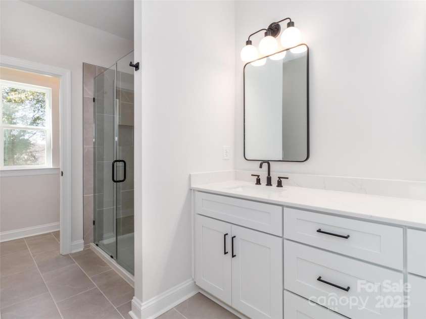 2505 Elon Street, Charlotte, NC 28208.  MLS# CAR4246265, YatesRealty ID 25300. 