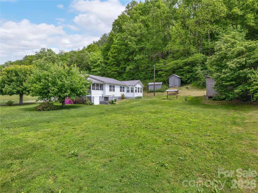 379 Fork Road, Barnardsville, NC 28709.  MLS# CAR4378726, YatesRealty ID 25301. 