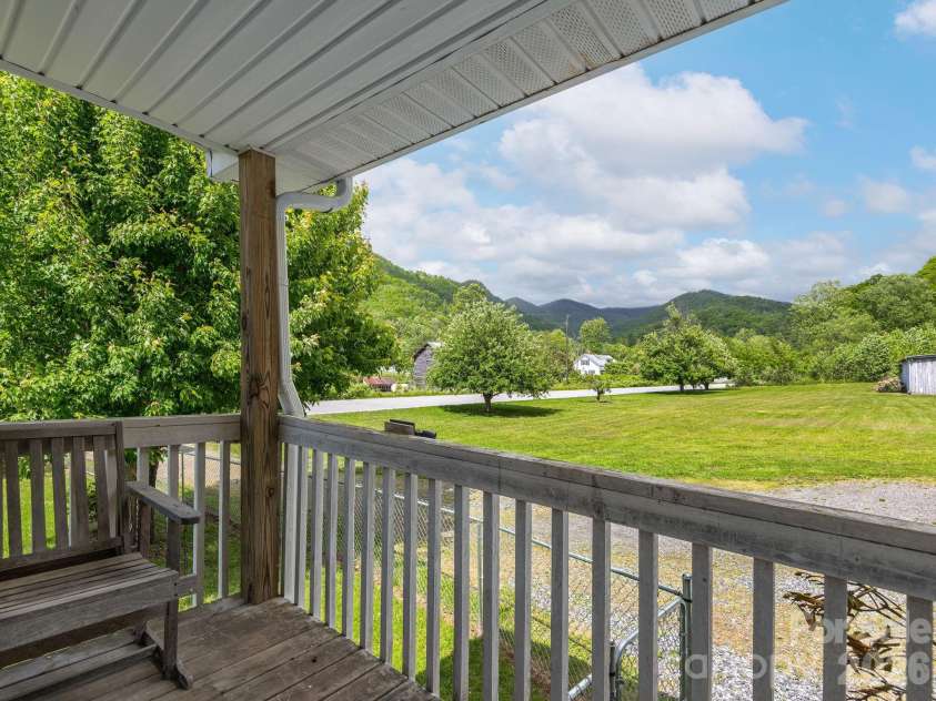 379 Fork Road, Barnardsville, NC 28709.  MLS# CAR4378726, YatesRealty ID 25301. Front Porch Mountain Views