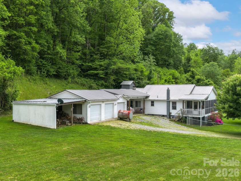 379 Fork Road, Barnardsville, NC 28709.  MLS# CAR4378726, YatesRealty ID 25301. Private Barnardsville Mountain Homestead