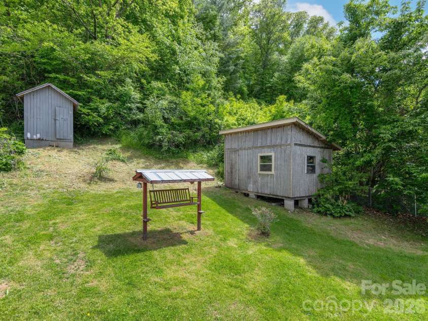 379 Fork Road, Barnardsville, NC 28709.  MLS# CAR4378726, YatesRealty ID 25301. Workshop & Storage Outbuildings