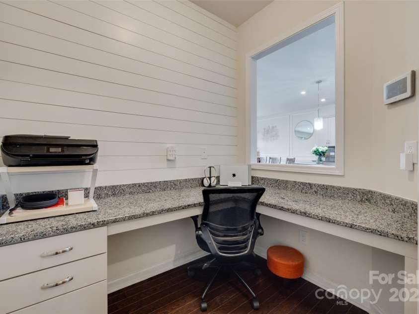 1033 Dorsey Drive, Fort Mill, SC 29715.  MLS# CAR4258362, YatesRealty ID 25303. 