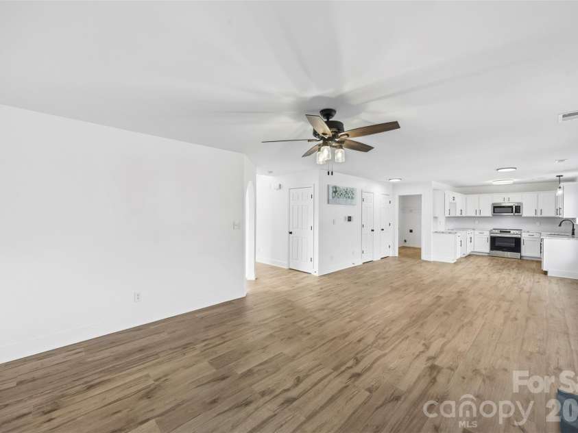 125 Mallory Tai Drive, Lincolnton, NC 28092.  MLS# CAR4380145, YatesRealty ID 25307. 