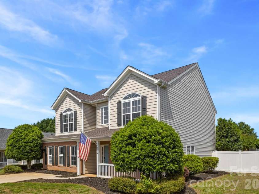 125 Mallory Tai Drive, Lincolnton, NC 28092.  MLS# CAR4380145, YatesRealty ID 25307. 