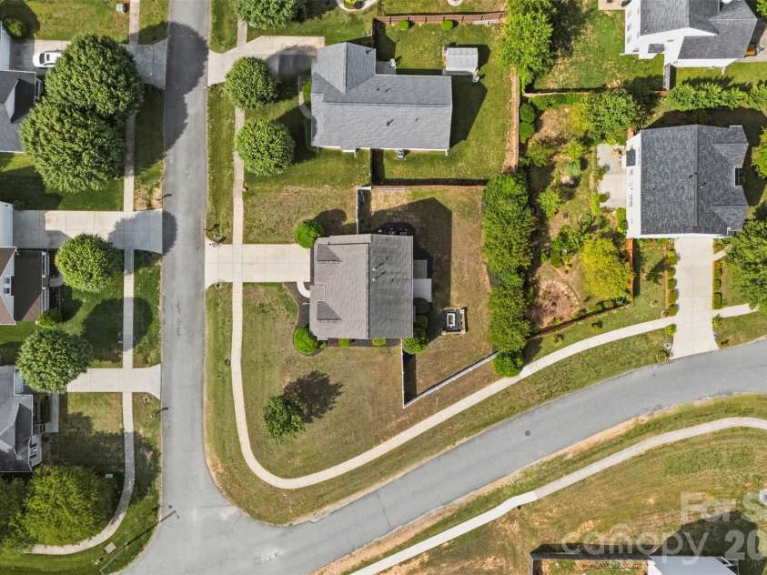125 Mallory Tai Drive, Lincolnton, NC 28092.  MLS# CAR4380145, YatesRealty ID 25307. 