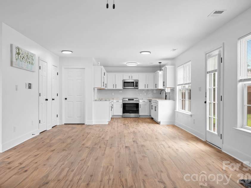 125 Mallory Tai Drive, Lincolnton, NC 28092.  MLS# CAR4417556, YatesRealty ID 25307. 