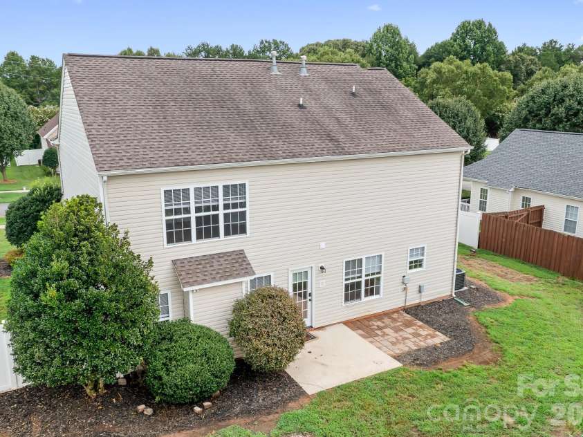 125 Mallory Tai Drive, Lincolnton, NC 28092.  MLS# CAR4417556, YatesRealty ID 25307. 