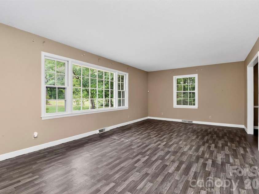 10899 Caroline Acres Road, Fort Mill, SC 29707.  MLS# CAR4382141, YatesRealty ID 25308. 