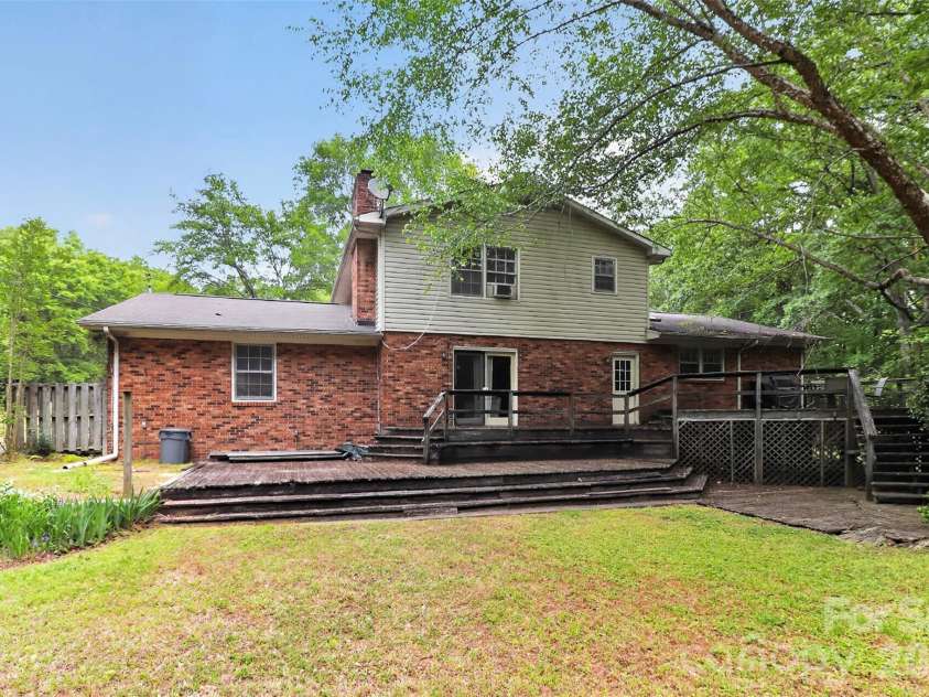 10899 Caroline Acres Road, Fort Mill, SC 29707.  MLS# CAR4382141, YatesRealty ID 25308. 