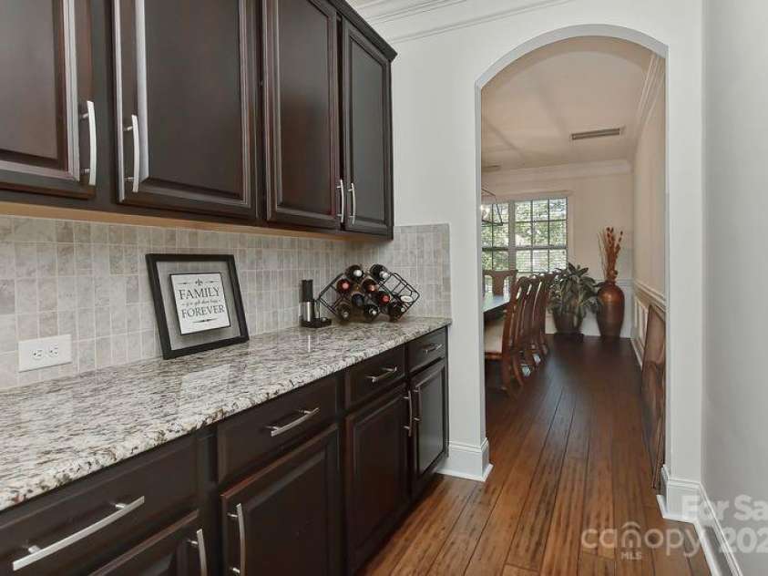 3913 Widgeon Way, Waxhaw, NC 28173.  MLS# CAR4271145, YatesRealty ID 25308. 