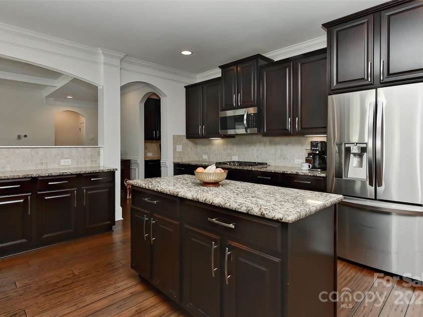 3913 Widgeon Way, Waxhaw, NC 28173.  MLS# CAR4271145, YatesRealty ID 25308. 