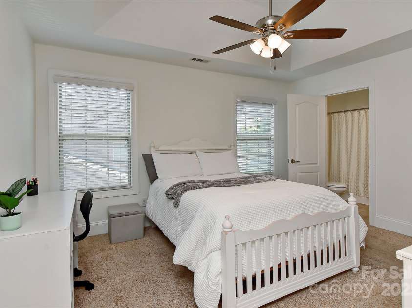 3913 Widgeon Way, Waxhaw, NC 28173.  MLS# CAR4271145, YatesRealty ID 25308. 