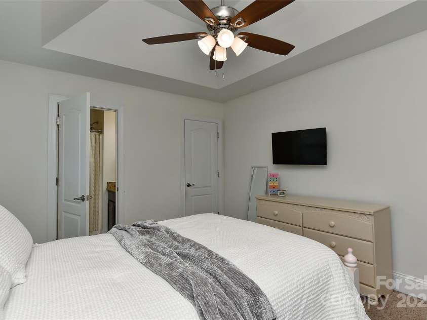 3913 Widgeon Way, Waxhaw, NC 28173.  MLS# CAR4271145, YatesRealty ID 25308. 