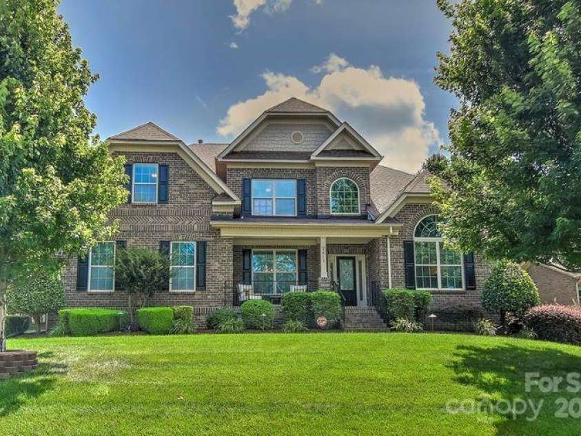 3913 Widgeon Way, Waxhaw, NC 28173.  MLS# CAR4271145, YatesRealty ID 25308. 