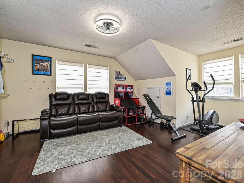 9027 Tayside Court, Huntersville, NC 28078.  MLS# CAR4349229, YatesRealty ID 25309. Bonus/Bedroom 4