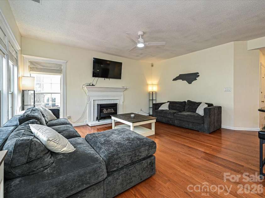 9027 Tayside Court, Huntersville, NC 28078.  MLS# CAR4349229, YatesRealty ID 25309. Great Room