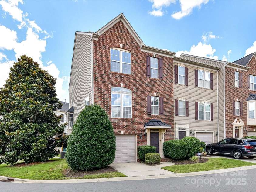 7518 Turley Ridge Lane, Charlotte, NC 28273.  MLS# CAR4272341, YatesRealty ID 25310. 
