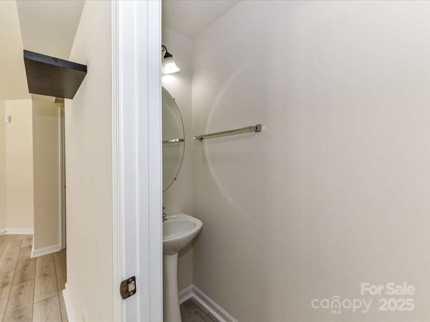 7518 Turley Ridge Lane, Charlotte, NC 28273.  MLS# CAR4272341, YatesRealty ID 25310. 