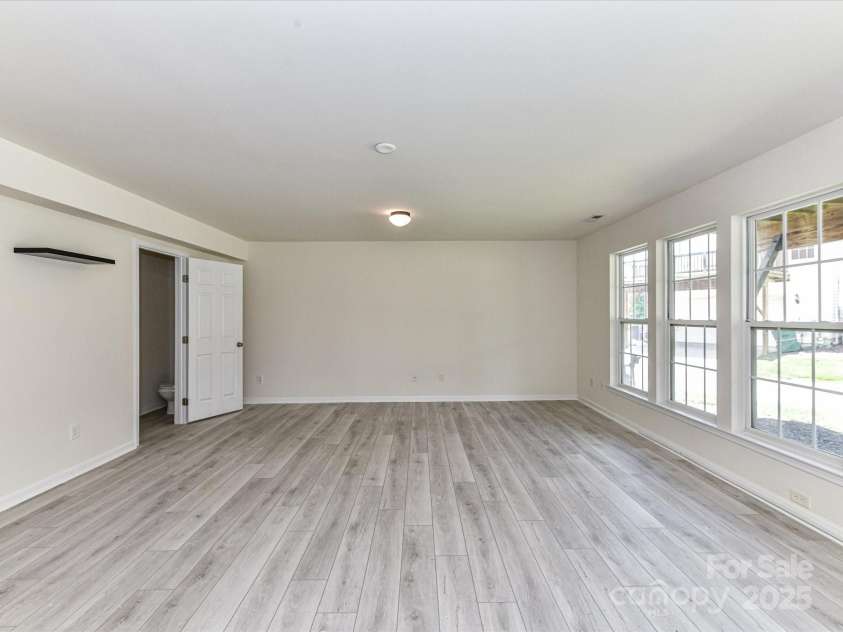 7518 Turley Ridge Lane, Charlotte, NC 28273.  MLS# CAR4272341, YatesRealty ID 25310. 