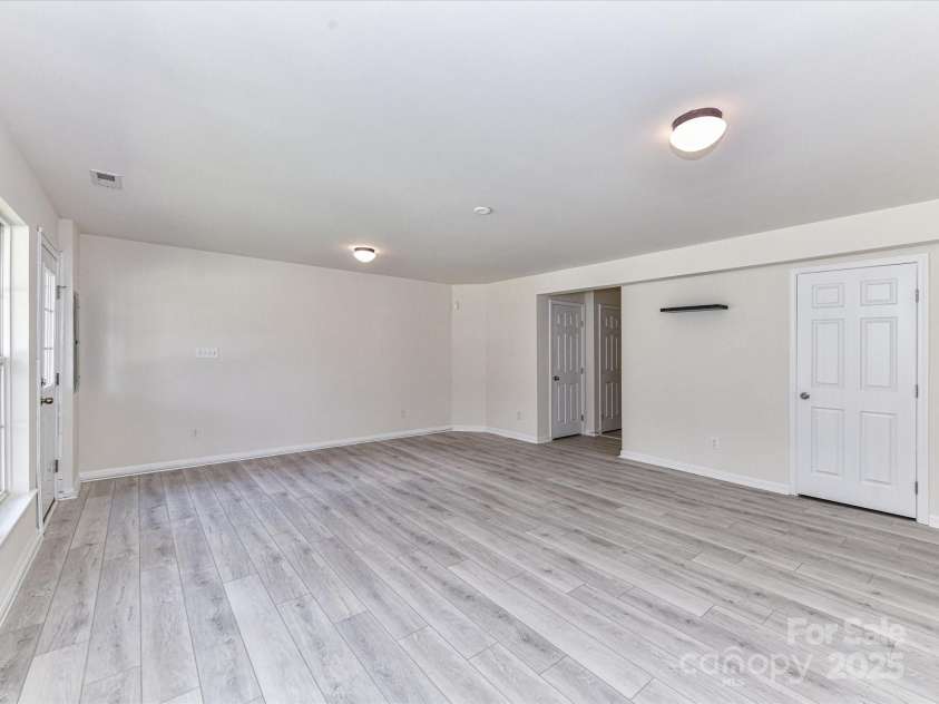 7518 Turley Ridge Lane, Charlotte, NC 28273.  MLS# CAR4272341, YatesRealty ID 25310. 