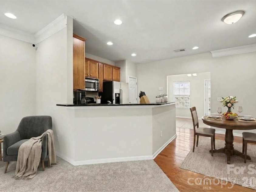 2709 Grain Mill Lane, Charlotte, NC 28214.  MLS# CAR4371735, YatesRealty ID 25312. 