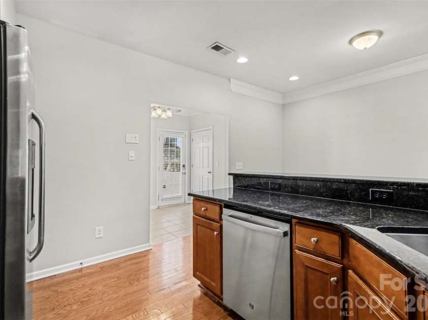 2709 Grain Mill Lane, Charlotte, NC 28214.  MLS# CAR4371735, YatesRealty ID 25312. 