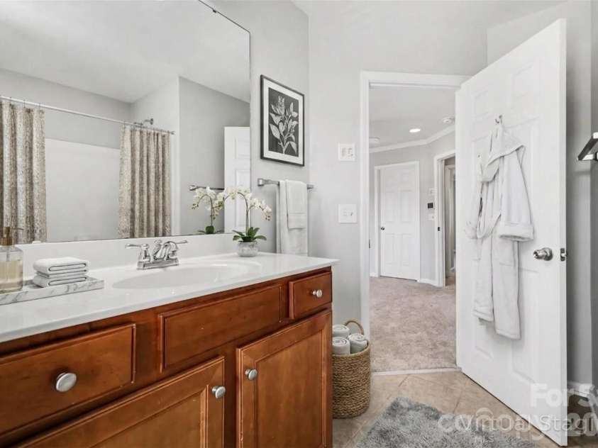 2709 Grain Mill Lane, Charlotte, NC 28214.  MLS# CAR4371735, YatesRealty ID 25312. 