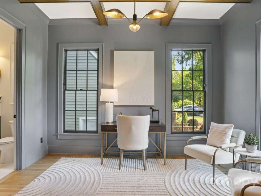 705 Mcalway Road, Charlotte, NC 28211.  MLS# CAR4308557, YatesRealty ID 25313. 