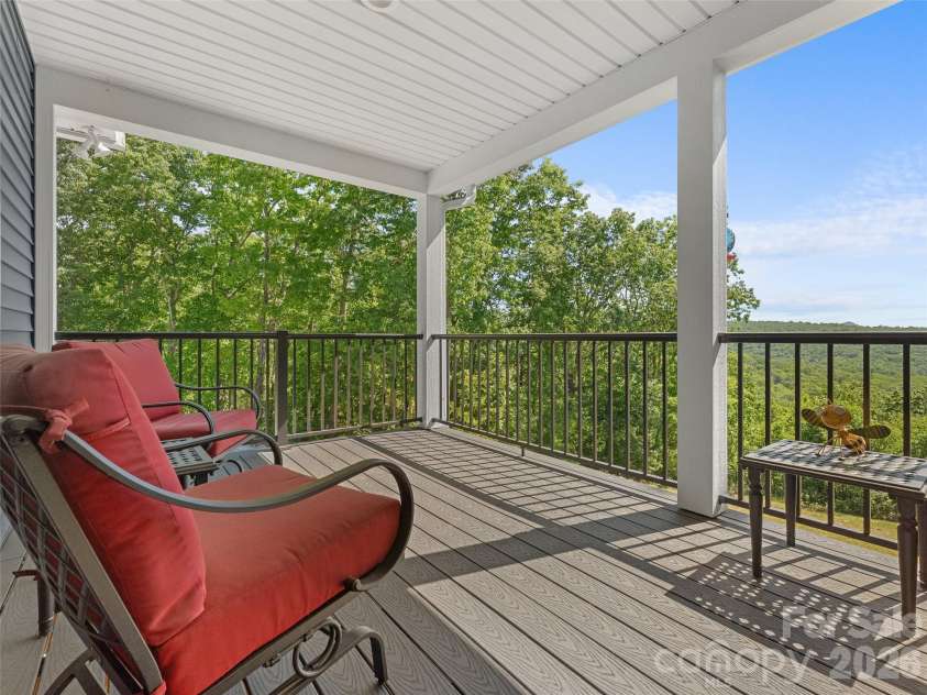 852 Marshall Ridge Road, Edneyville, NC 28792.  MLS# CAR4383517, YatesRealty ID 25313. 
