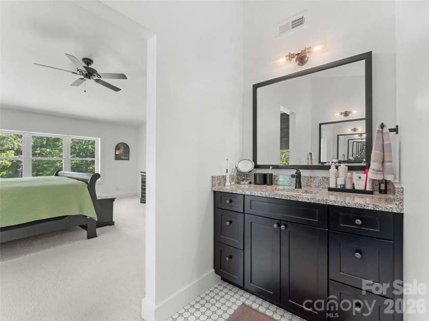 852 Marshall Ridge Road, Edneyville, NC 28792.  MLS# CAR4383517, YatesRealty ID 25313. 