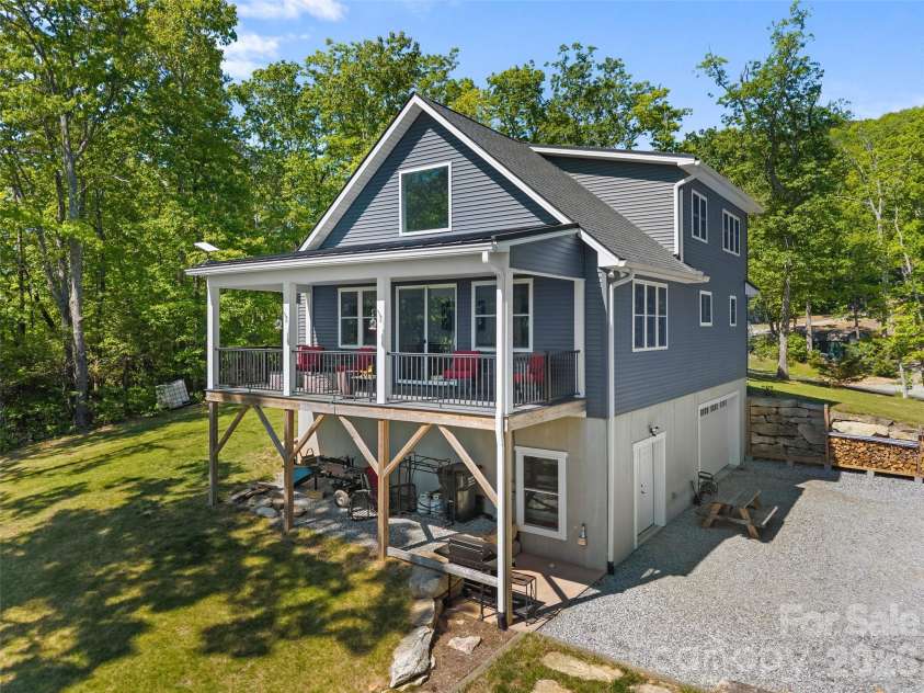 852 Marshall Ridge Road, Edneyville, NC 28792.  MLS# CAR4383517, YatesRealty ID 25313. 