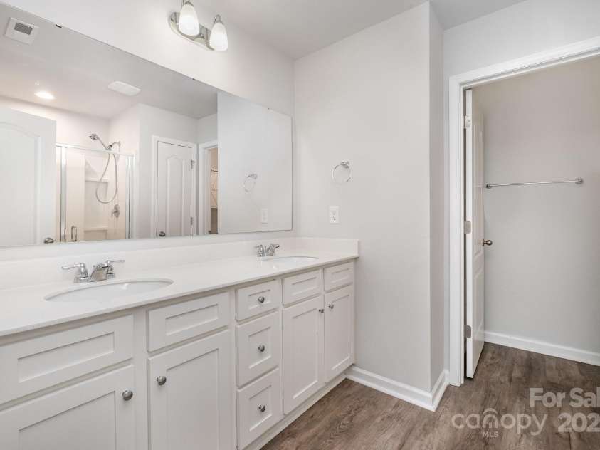 172 Briana Marie Way, Indian Trail, NC 28079.  MLS# CAR4275278, YatesRealty ID 25316. 