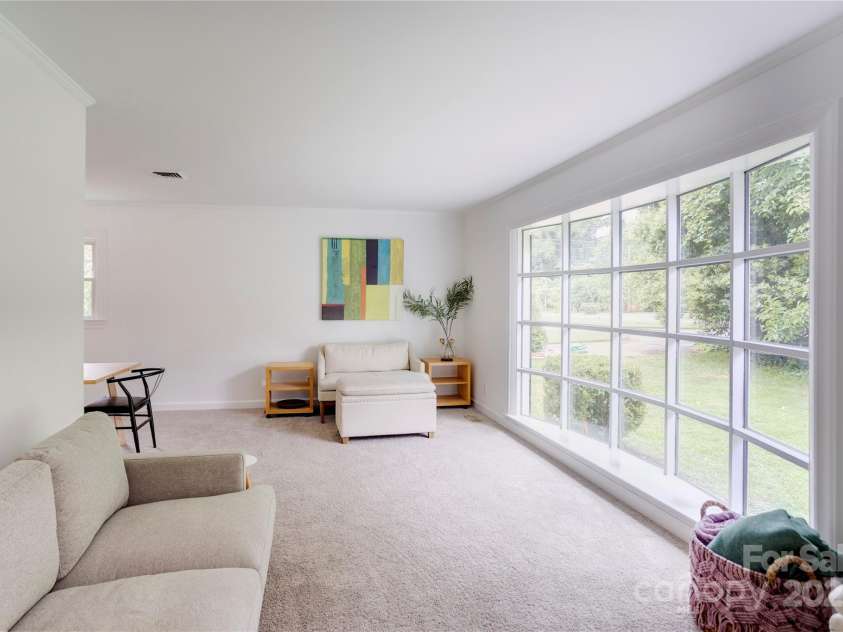 303 Odell Street, Kannapolis, NC 28083.  MLS# CAR4276347, YatesRealty ID 25317. 