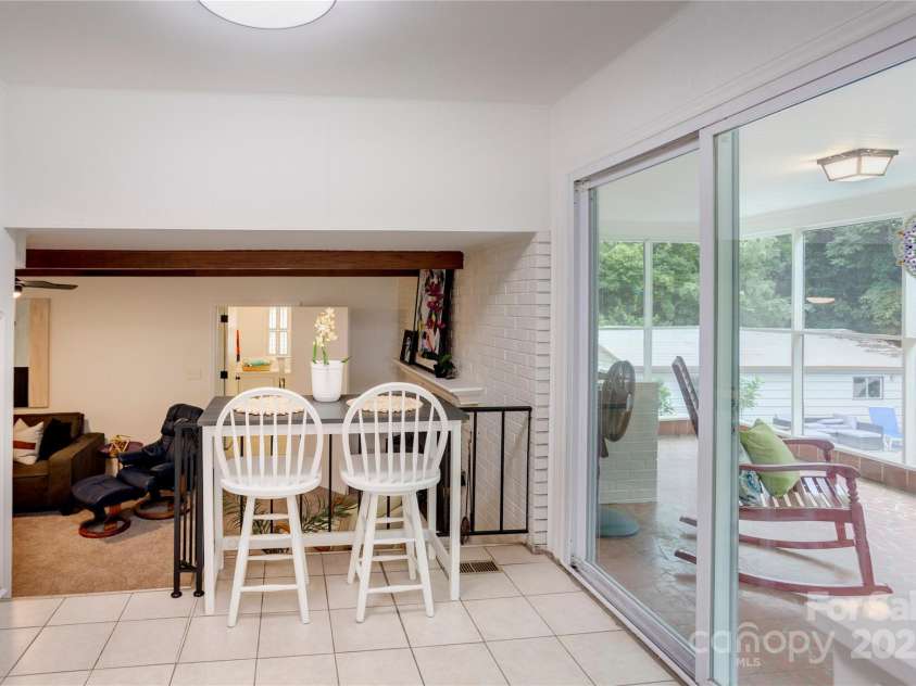 303 Odell Street, Kannapolis, NC 28083.  MLS# CAR4276347, YatesRealty ID 25317. 