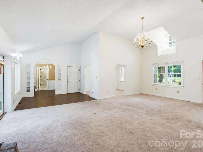 1011 Tarlton Drive, Shelby, NC 28150.  MLS# CAR4421405, YatesRealty ID 25318. 