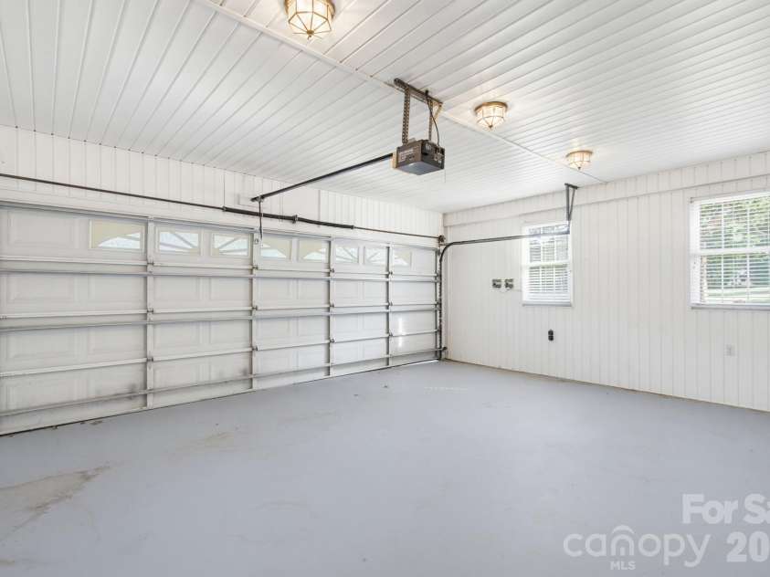 1011 Tarlton Drive, Shelby, NC 28150.  MLS# CAR4421405, YatesRealty ID 25318. 