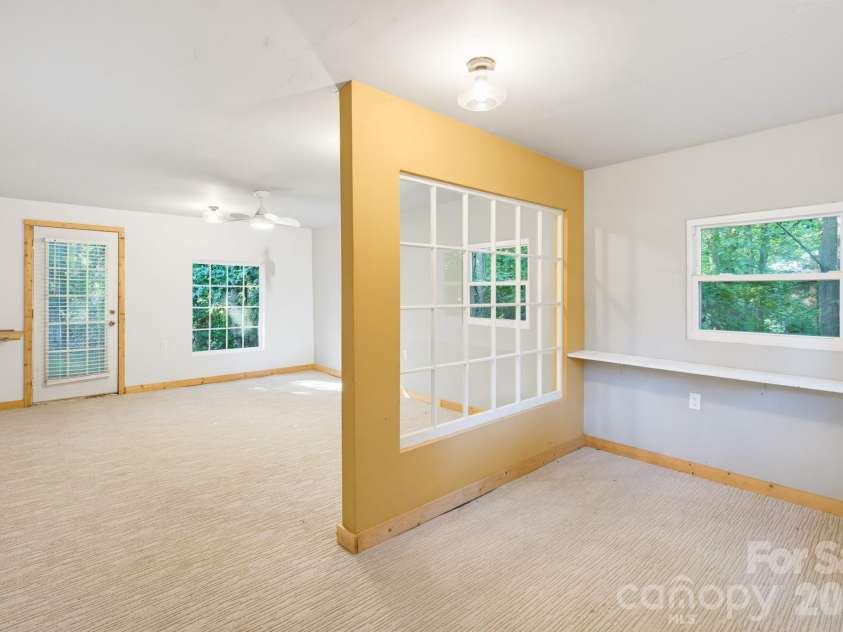 1011 Tarlton Drive, Shelby, NC 28150.  MLS# CAR4421405, YatesRealty ID 25318. 