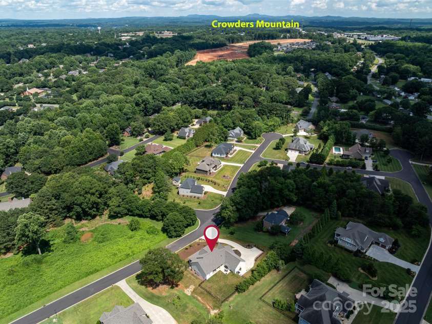 416 Yorkfield Drive, Shelby, NC 28150.  MLS# CAR4276918, YatesRealty ID 25318. Aerial View of home with proximity to Crowders Mountain!