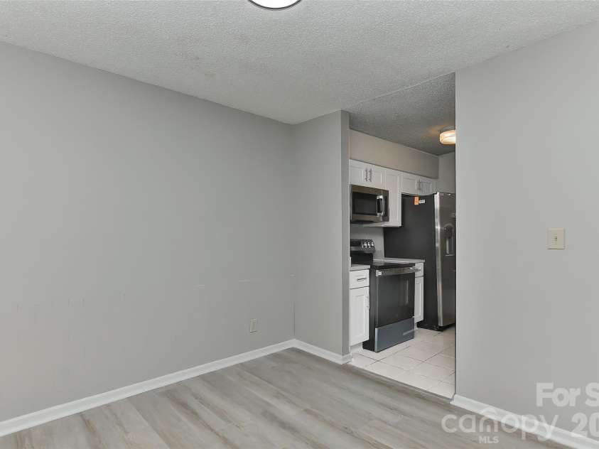 11024 Harrowfield Road, Charlotte, NC 28226.  MLS# CAR4352127, YatesRealty ID 2532. 