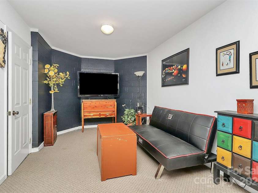 514 Bethel School Road, Clover, SC 29710.  MLS# CAR4278192, YatesRealty ID 25320. Space for everything and anything in this walk out lower level.