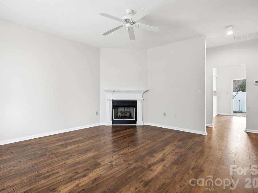 711 Stone Village Drive, Fort Mill, SC 29708.  MLS# CAR4348857, YatesRealty ID 25320. 
