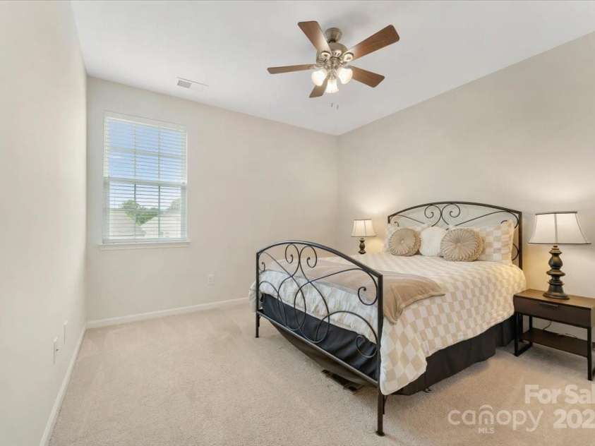 2309 Abundance Lane, Waxhaw, NC 28173.  MLS# CAR4279240, YatesRealty ID 25321. 